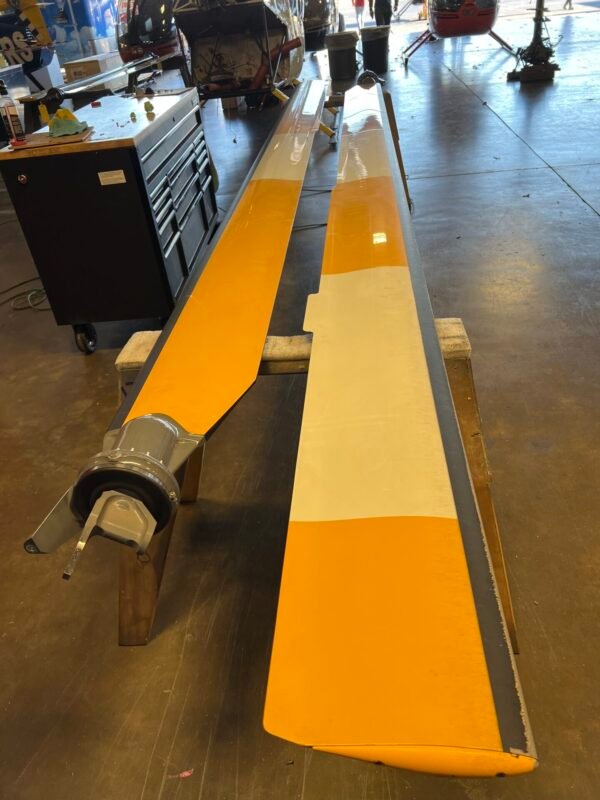 Robinson helicopter R44 blades